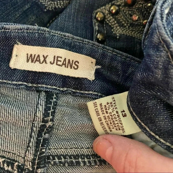 WAX JEANS 13 juniors embellished distressed jeans - Picture 5 of 5